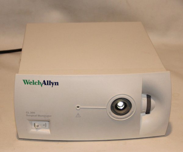 Welch Allyn CL300 Surgical illuminator Light Source front